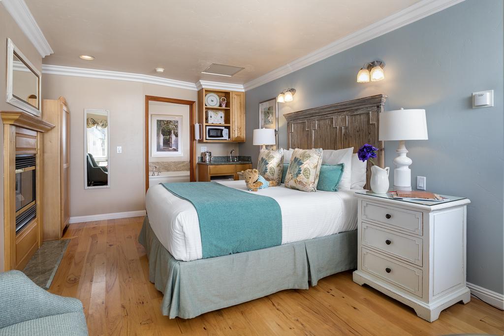 Moonstone Cottages แคมบรีอา ภายนอก รูปภาพ